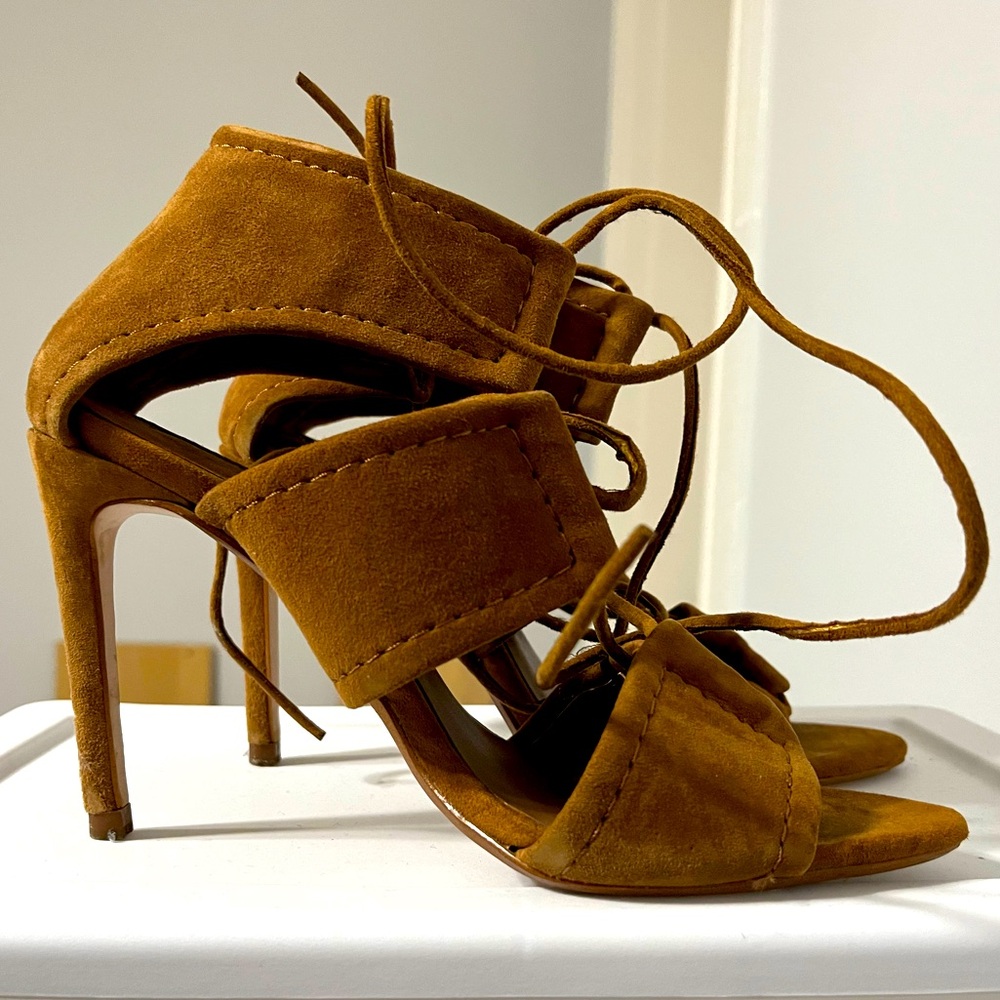 Zara lace up suede like heels 37